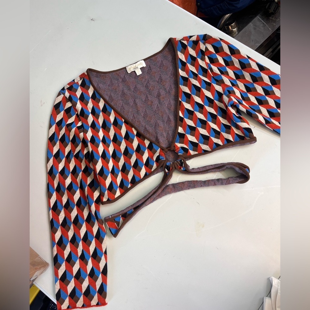 Ronny Kobo Geometric Knit Crop Top - Picture 7 of 10
